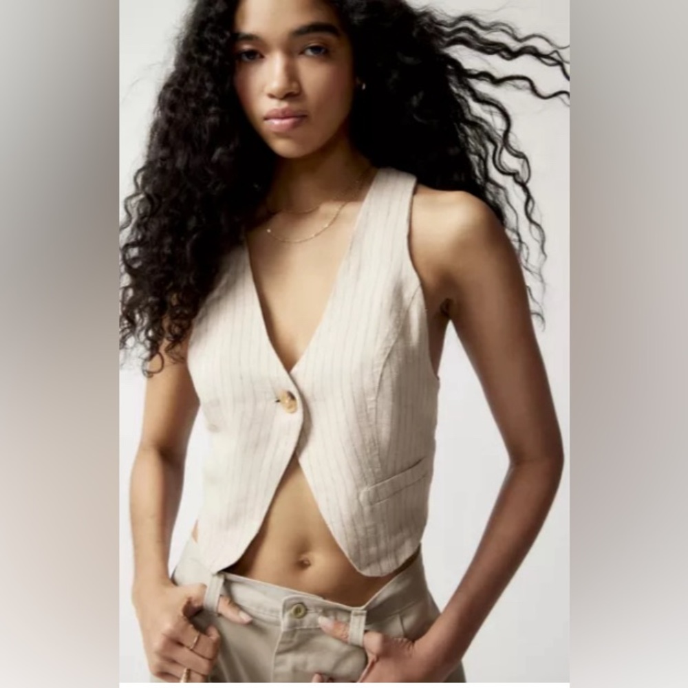 Urban Outfitters Baby Got Back Linen Vest
